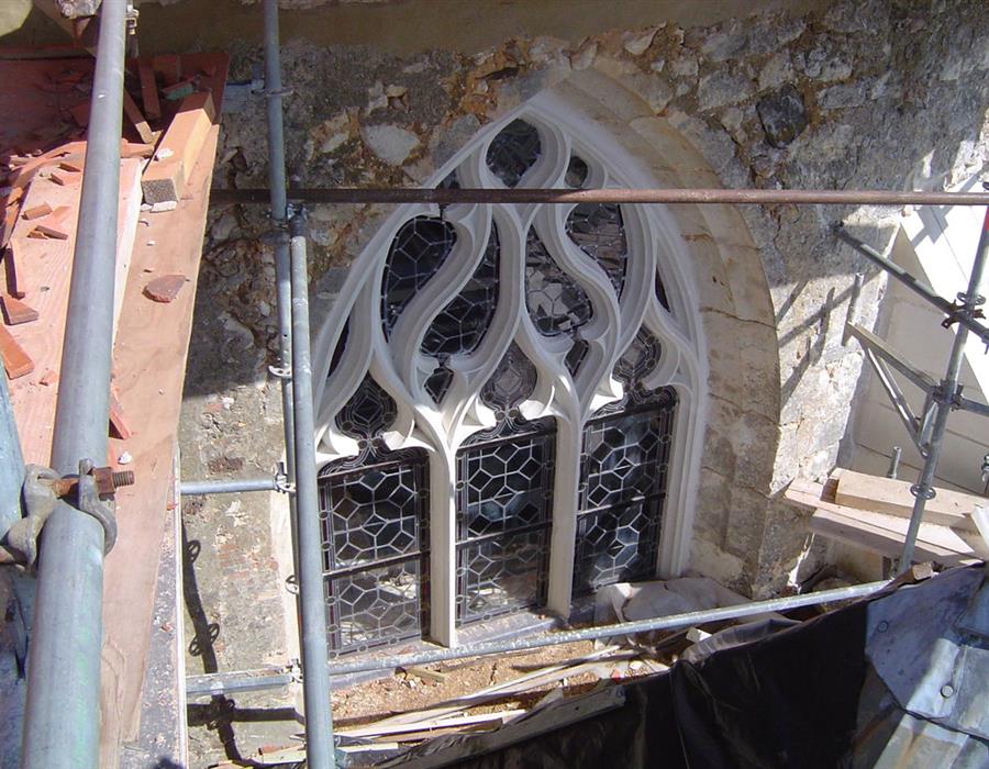 Taille de pierre sur monuments religieux - Groupe Villemain