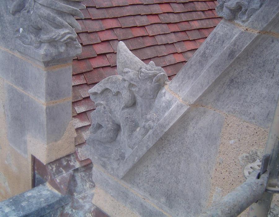 Eglise de Guénillé, taille de pierre - Groupe Villemain