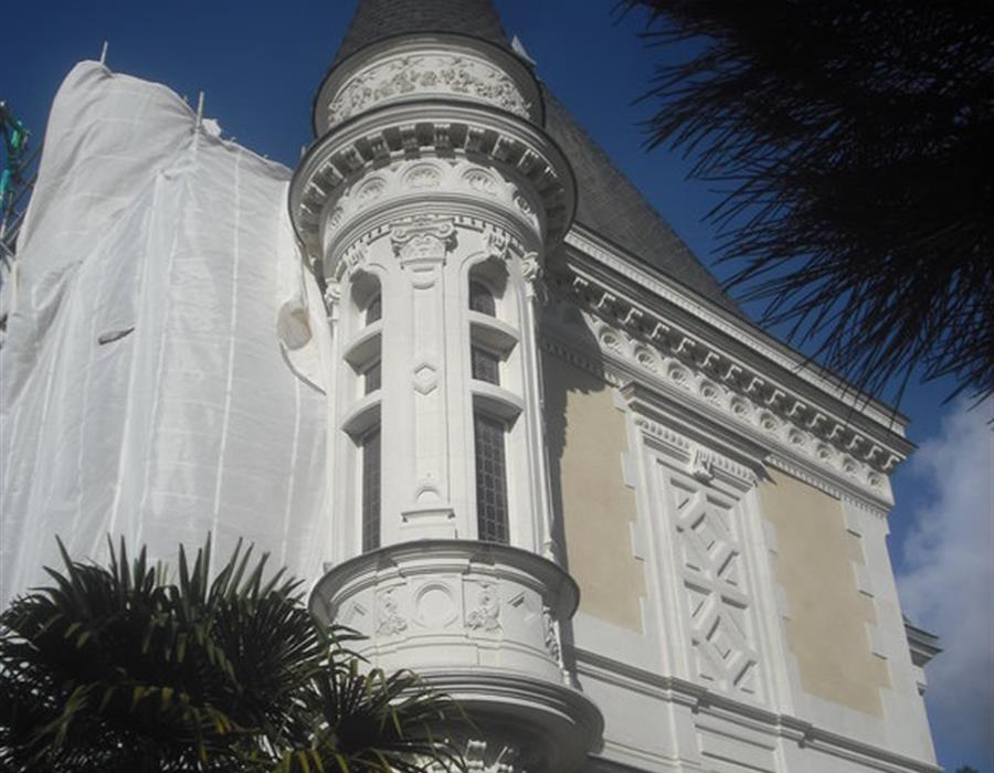Angers, façade d'hôtel particulier - Groupe Villemain