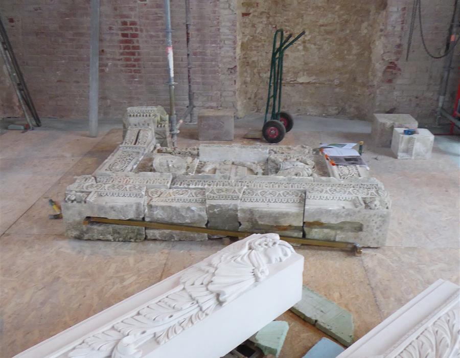 Trevarez sculptures neuve restitution cheminée - Groupe Villemain