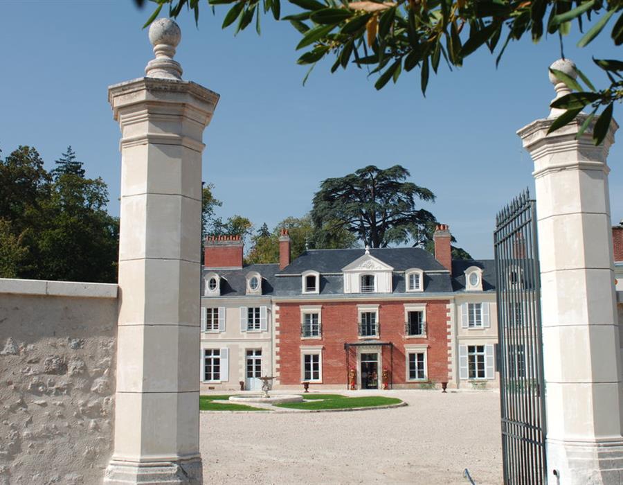 Portail du Domaine des Thômeaux - Groupe Villemain