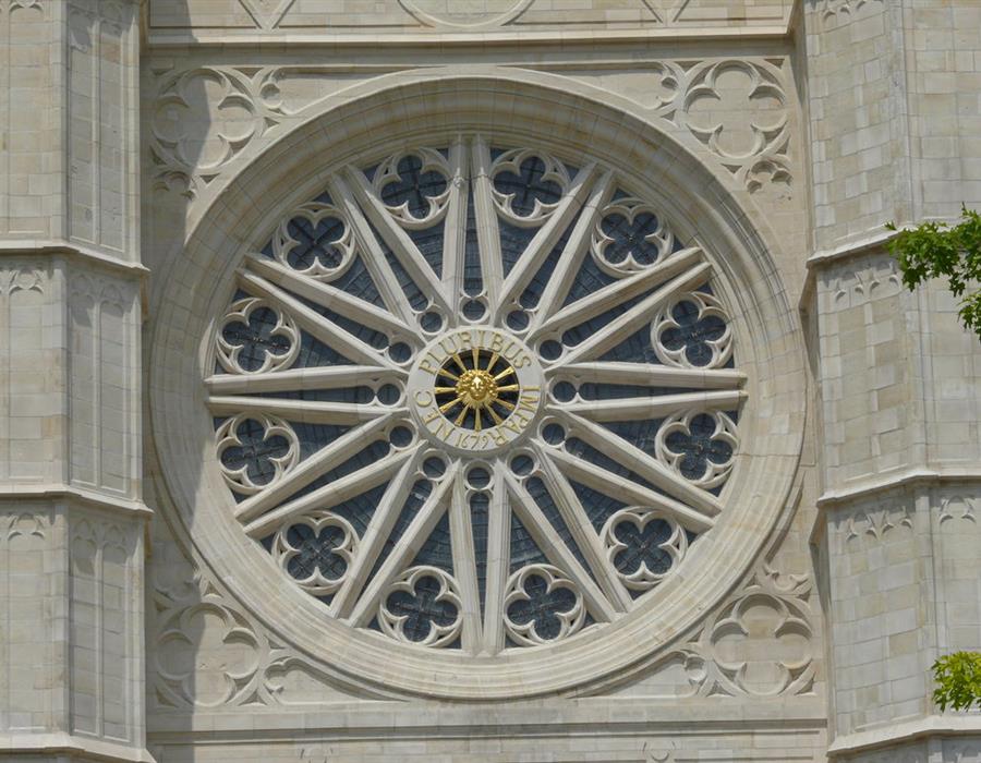 Cathédrale D'Orléans, rosace - Groupe Villemain