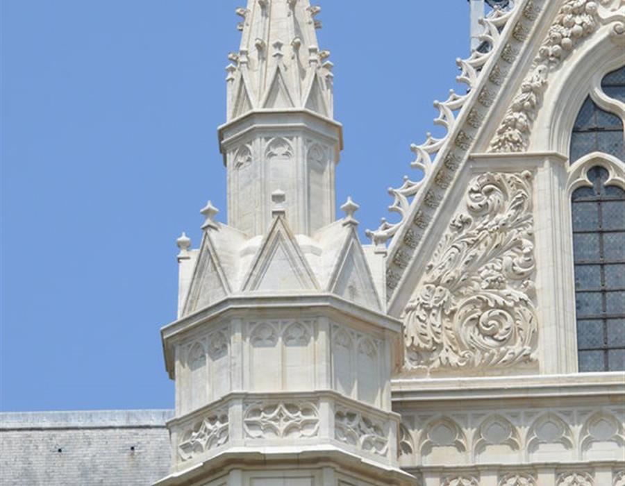 Cathédrale d'Orléans, Groupe Villemain - Groupe Villemain