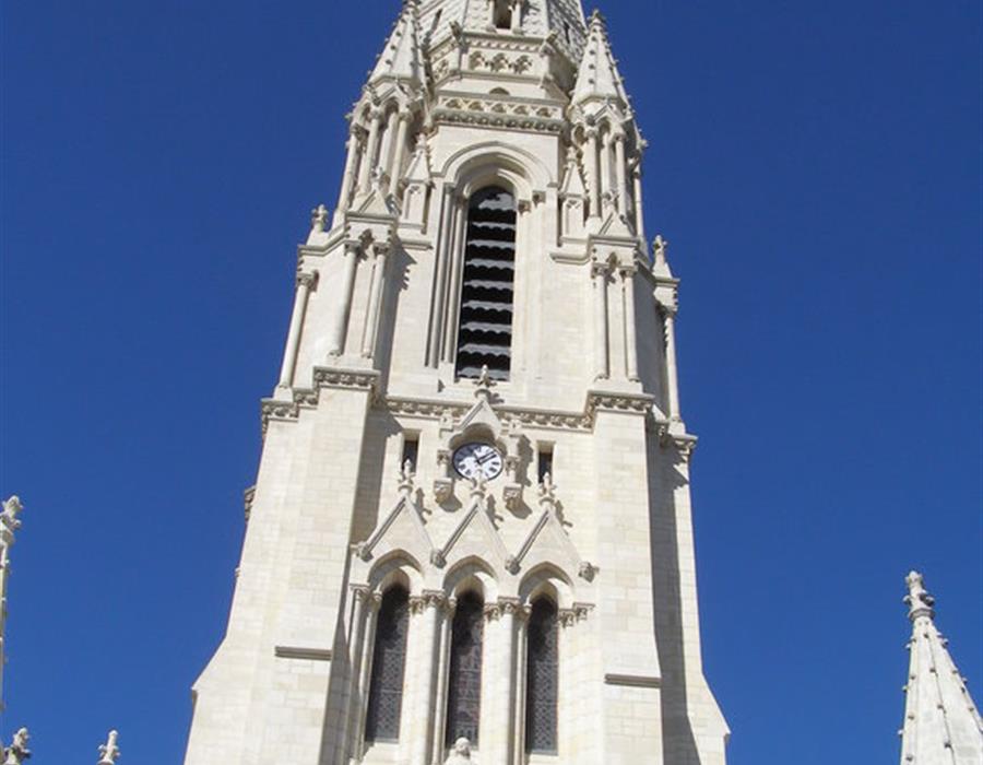 Eglise St-Nicolas à Châteaubriand - Groupe Villemain
