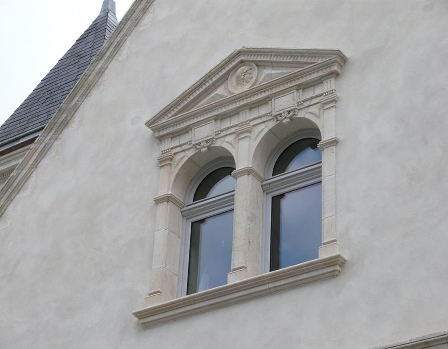 Ornement de façade, Orléans, rue d'Escure - Groupe Villemain