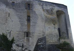 1- Donjon de Loches - AVANT - Groupe Villemain