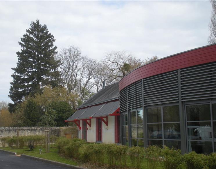 13- Extérieur abattoirs de Loches transformés en Centre bien-être - Groupe Villemain