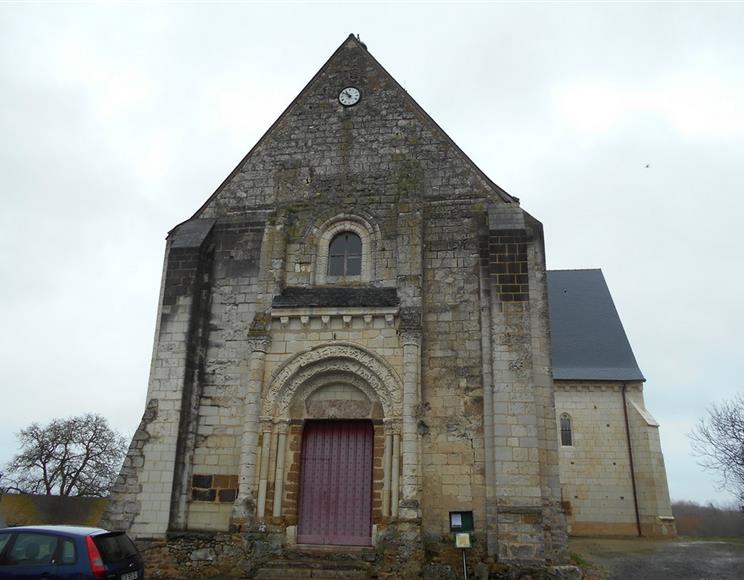 10- Église à Sarcé - AVANT - Groupe Villemain