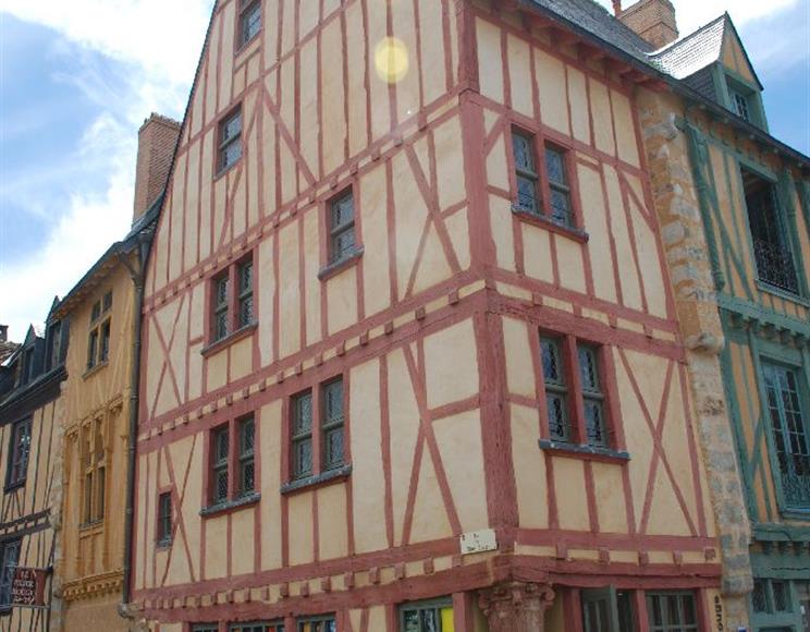 20- La Maison au Pilier rouge au Mans - Groupe Villemain